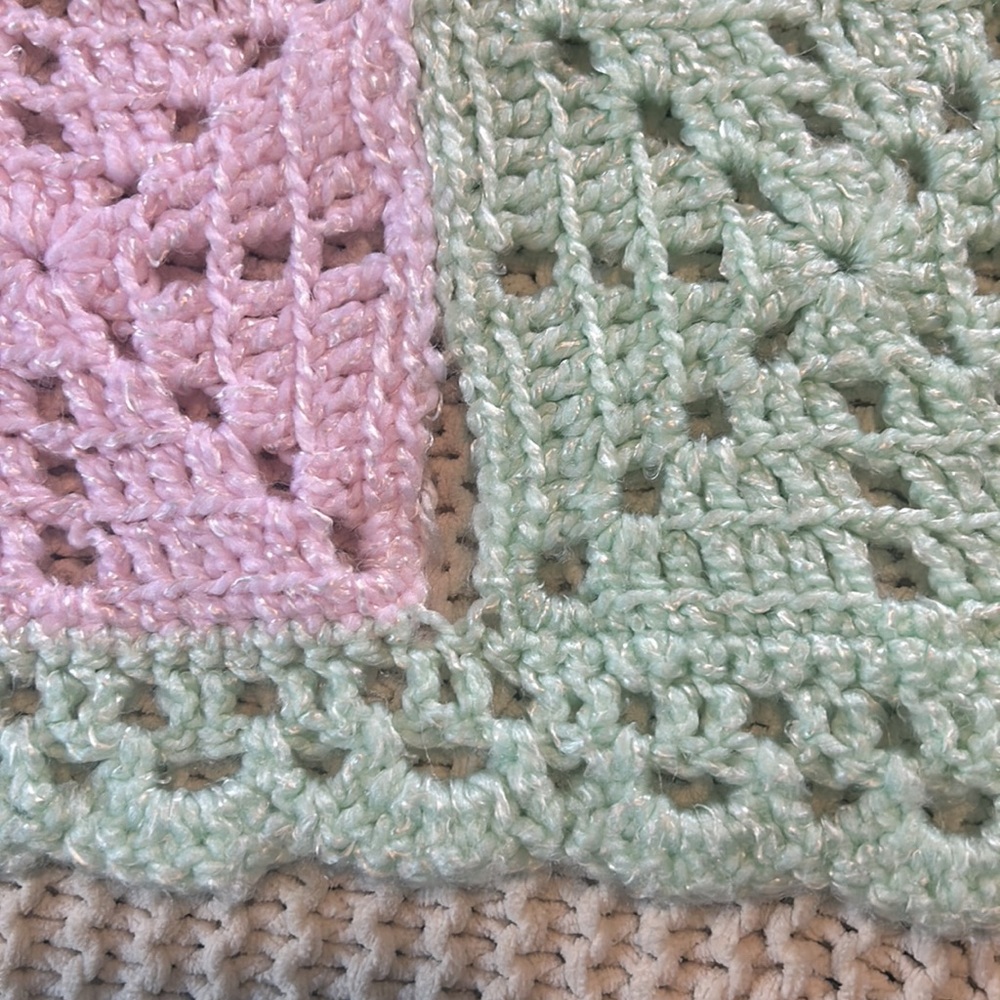 Homemade Baby Blanket Knit/Crochet Green Yellow Pink - Picture 4 of 5
